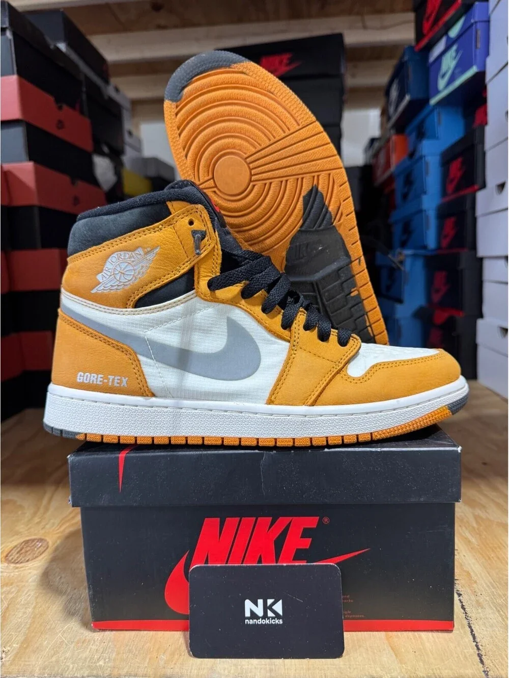 Air Jordan 1 High Element GORE-TEX 'Light Curry' DB2889-700 *USED* MENS SZ 8